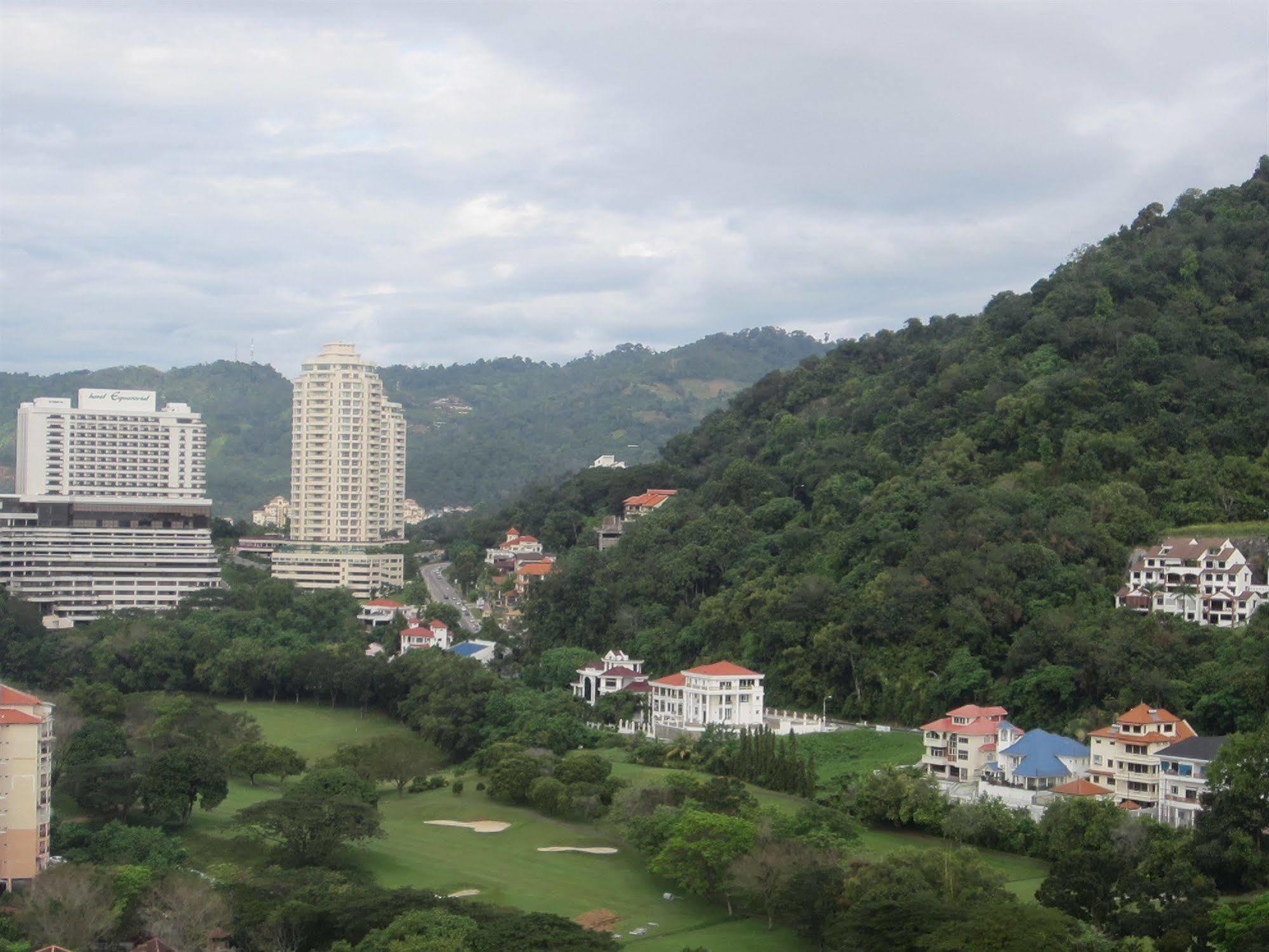 The Ceo Duplex Soho Suite Bayan Lepas Exterior foto
